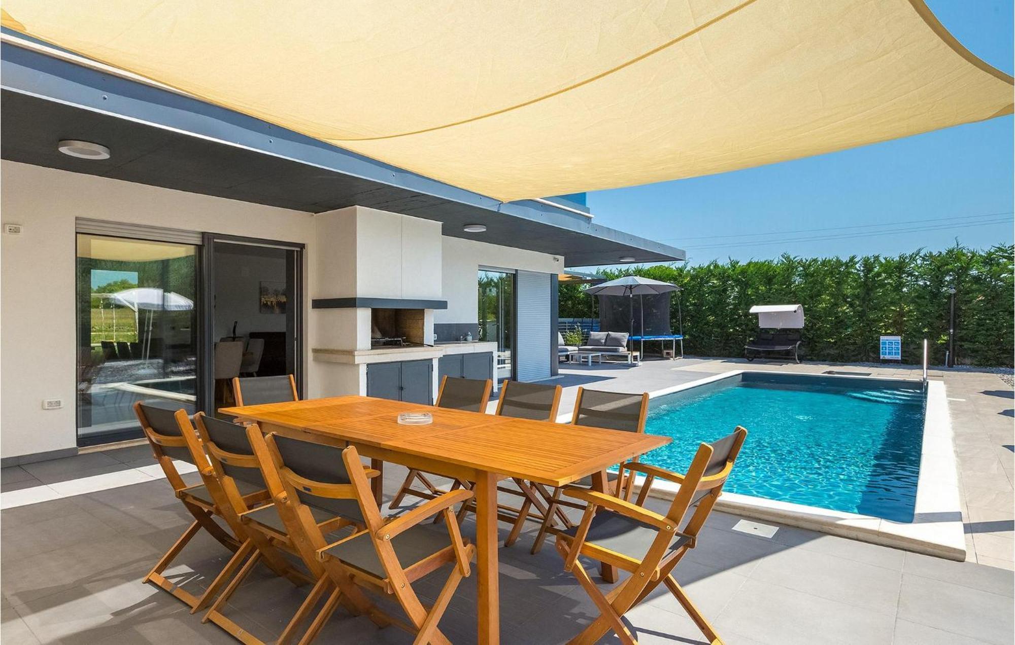 Radosi Holiday home *
